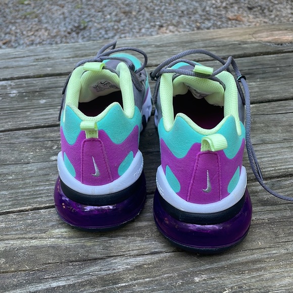 *OPEN TO OFFERS* Nike Air 270 React womens shoe - Picture 5 of 6